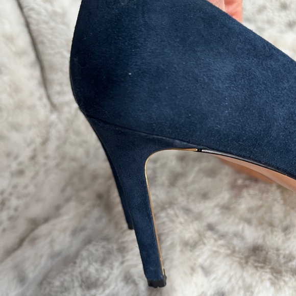 Tory Burch Elana Navy Suede Pumps - Picture 4 of 16